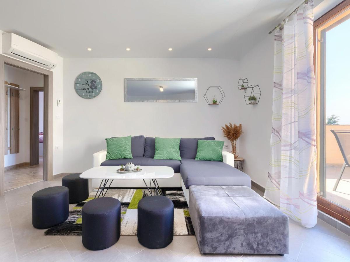 Apartment Joy By Interhome Pula Extérieur photo