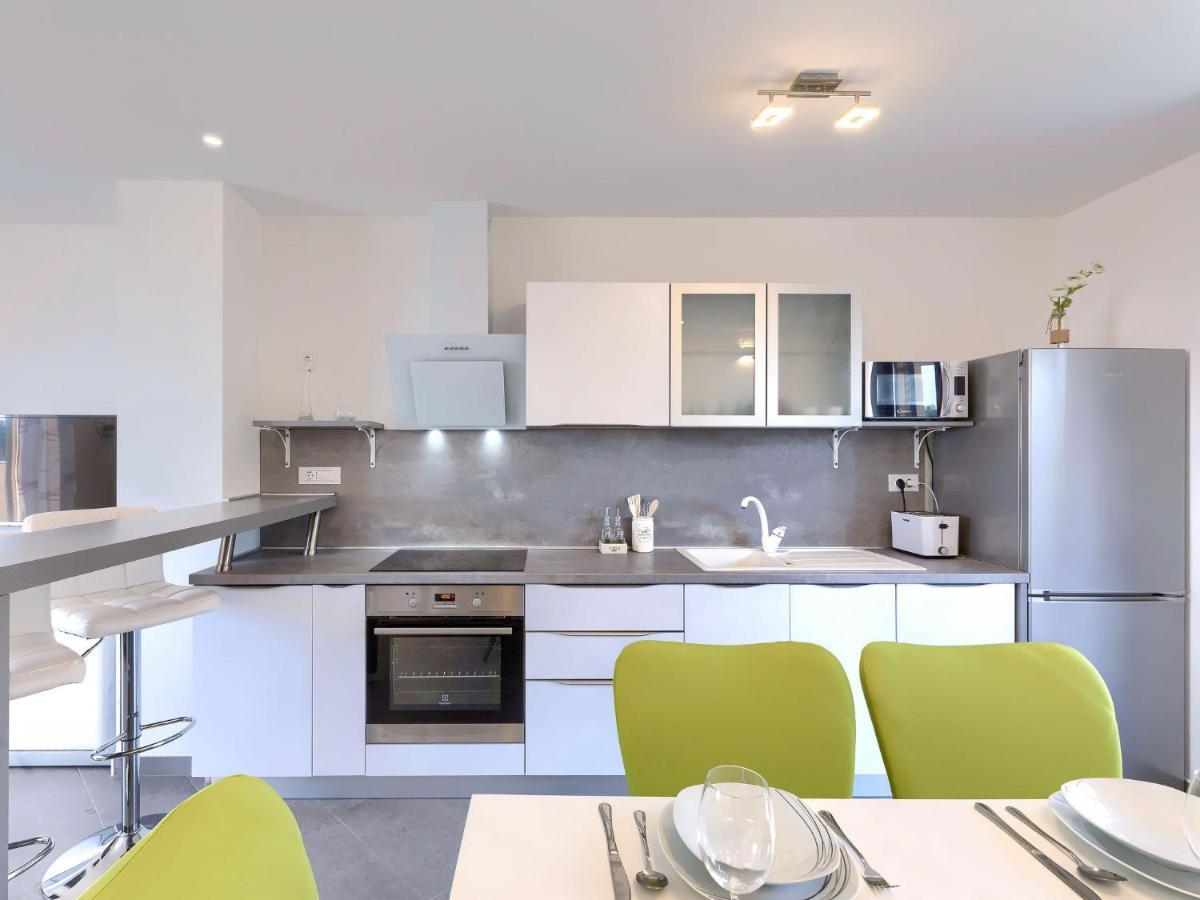 Apartment Joy By Interhome Pula Extérieur photo