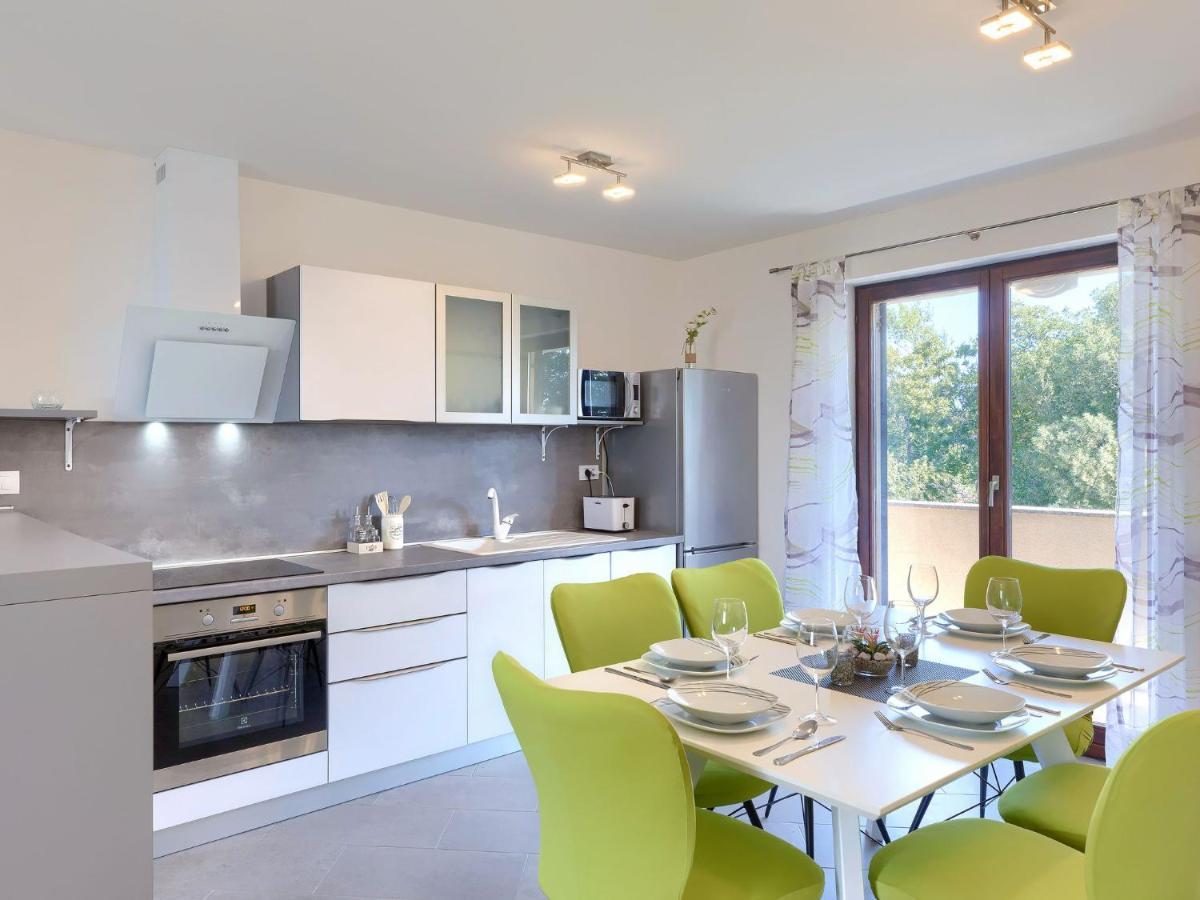 Apartment Joy By Interhome Pula Extérieur photo