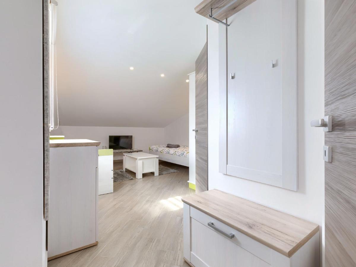 Apartment Joy By Interhome Pula Extérieur photo